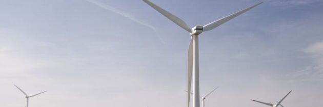 Den rene og vedvarende energi fra vindmøller